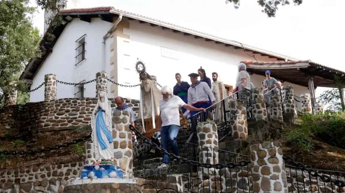 ermita-socorro-pobeña-dinero-recaudado